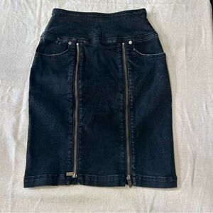 Hugo Boss Orange Black Denim Pencil Skirt Zip Front Detail Size US 2